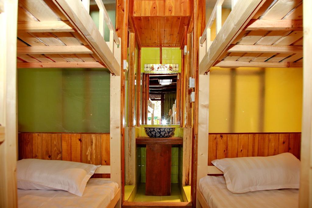 Runtong International Youth Hostel 麗江市 部屋 写真